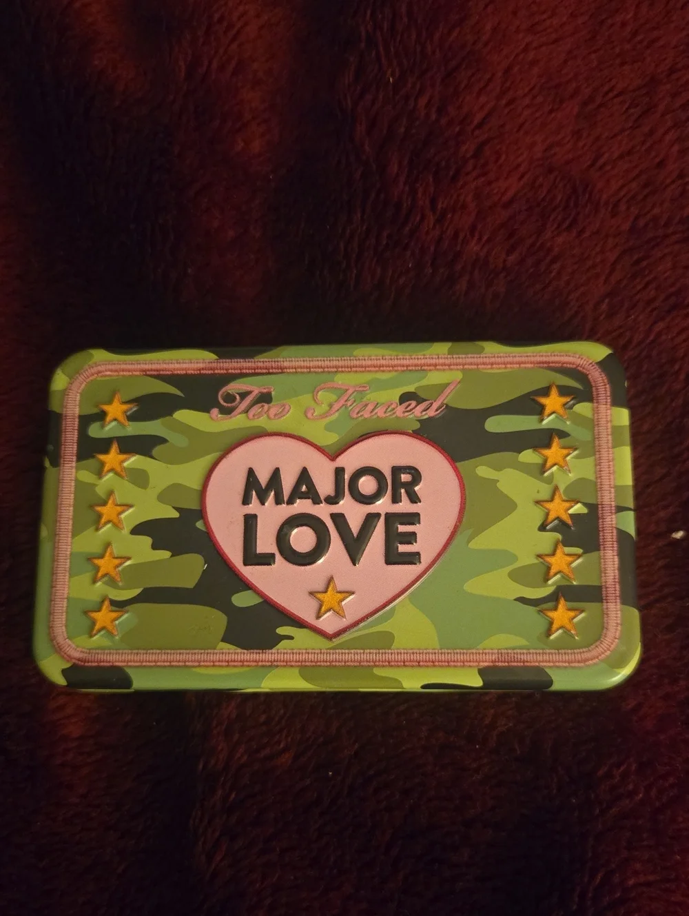 Too Faced Green Camo Wall Tin with Pink Heart and Gold Stars